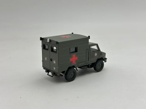 Vm 90 military ambulance livery 2 H0 scale 1:87