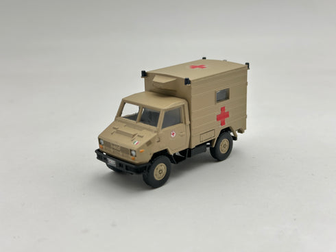 Vm 90 military ambulance, livery 3, H0 scale, 1:87