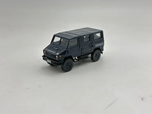 VM 90 Carabinieri livery H0 scale 1:87 H0 scale 1:87