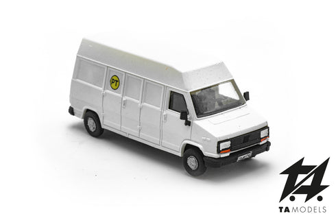 Fiat Ducato Furgone Bianco Passo Lungo Tetto Alto in livrea Poste Italiane scala H0 1:87