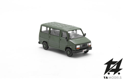 Fiat Ducato first series minibus short wheelbase low roof NATO green H0 scale 1:87