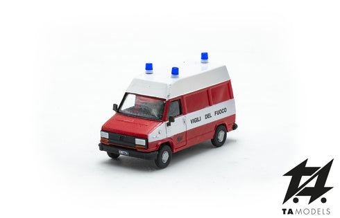 Fiat Ducato first series fire brigade van, HO scale 1:87