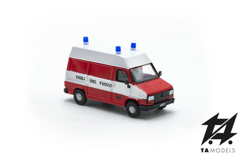 Fiat Ducato first series fire brigade van, HO scale 1:87