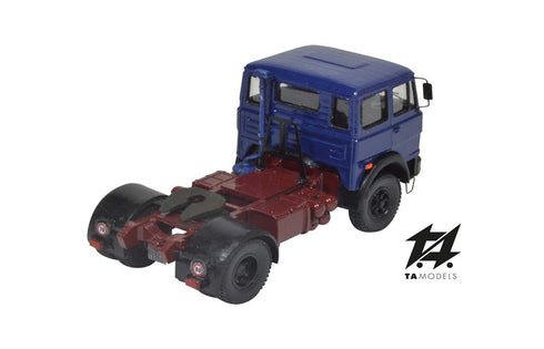 684 2-axle truck mounted on a blue tractor with a red chassis