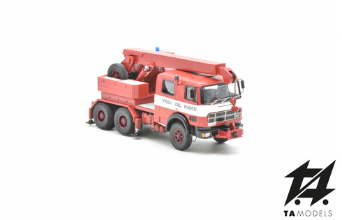 Fiat 697 fire brigade crane in livery 2, H0 scale 1:87