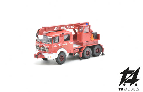 Fiat 697 gru vigili fuoco in livrea 3 scala H0 1:87