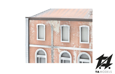 Abandoned 5-light pink railway station, scale 0.1:87