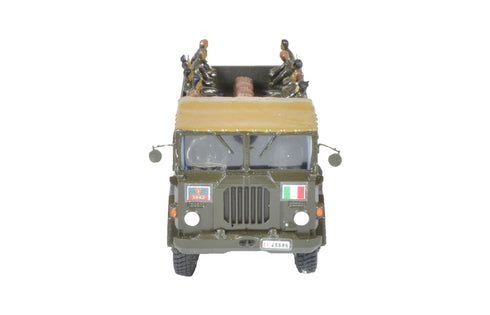 CP70 2-axle Green EI mounted box with benches and military