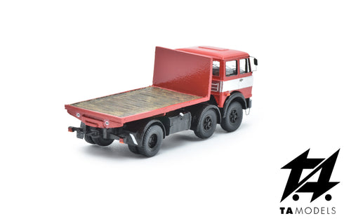 180 2+1 Axle Short Wheelbase Truck, Red, with Flatbed and White Band