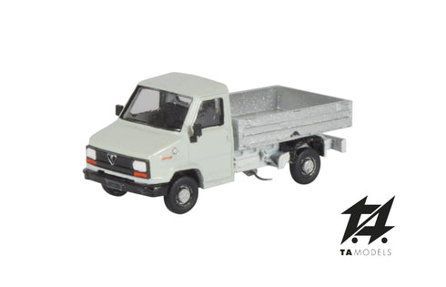White Italian Short Wheelbase Flatbed Van Truck 2
