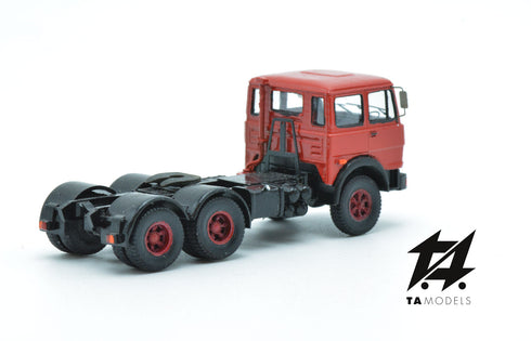 Fiat 697 T Truck Assembled Red with Black Frame H0 Scale 1:87