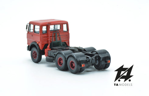 Fiat 697 T Truck Assembled Red with Black Frame H0 Scale 1:87