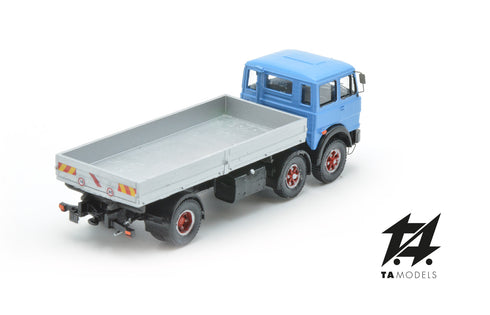 691 2+1 Axle Long Wheelbase Truck, Blue, with Aluminum Body