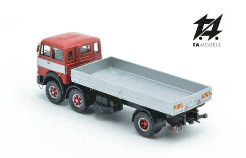 691 2+1 Axle Long Wheelbase Truck, Red, with Aluminum Body and Silver Band