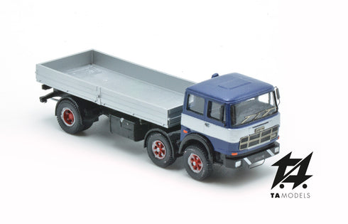 691 2+1 Axle Long Wheelbase Truck, Blue, with Aluminum Body and Silver Band