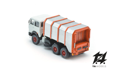 300 3-Axle White Mounted Truck with Compactor