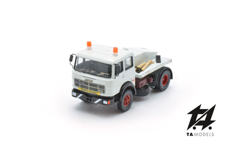 619 2-axle White Tractor-mounted Truck with Ballast