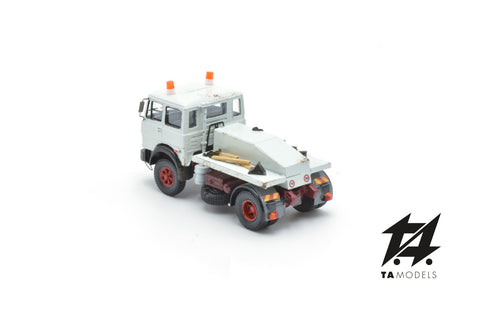 619 2-axle White Tractor-mounted Truck with Ballast