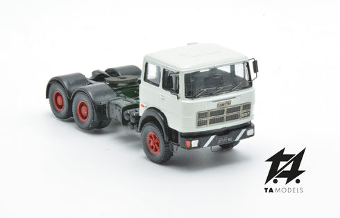 Fiat 697 T White with Black Chassis H0 Scale 1:87