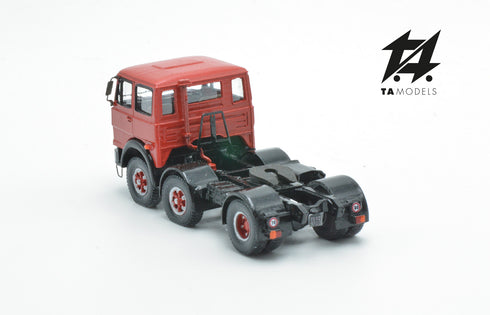 691 2+1 Axle Truck Mounted Red Tractor with Black Frame