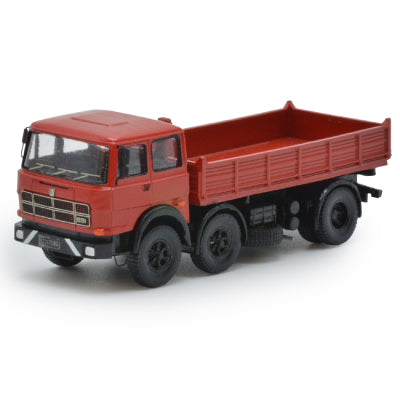 Truck 691 2+1 Axles Short Wheelbase Assembled Red with Millerighe Body