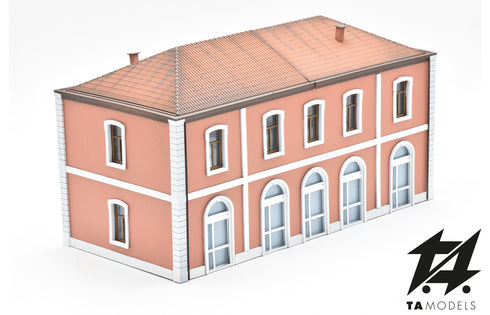 Flesh-pink five-light railway station, H0 scale 1:87